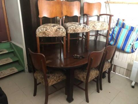 Silky Oak table & chairs - $100- Needs restoring