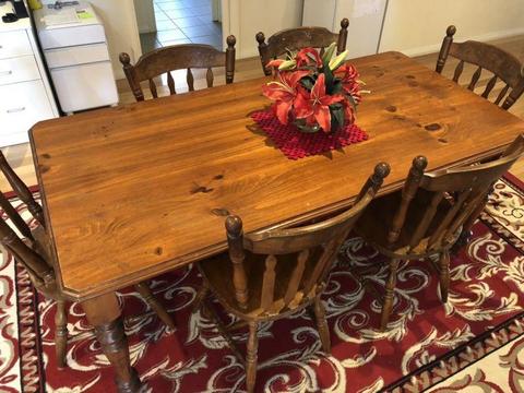 6 seater Baltic pine table