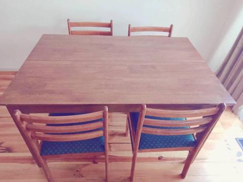 Dining Table (Extendable) and 4 chairs for sale