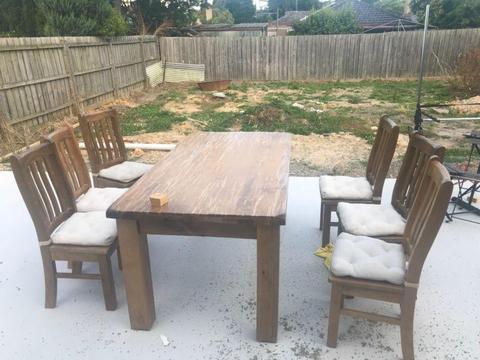 solid pine dining table and 6 chairs only $100