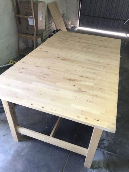 6-8 seats extendable timber dinning table