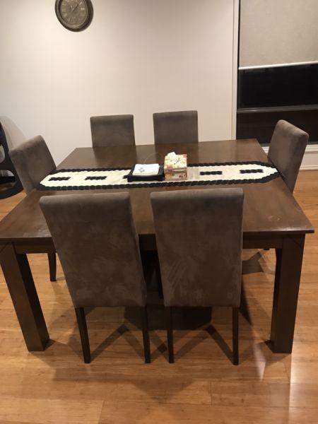 Wanted: Polishing dining table and dining chairs