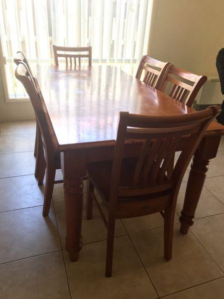 Dining Table & 6 Chairs - Pick Up in Diggers Rest