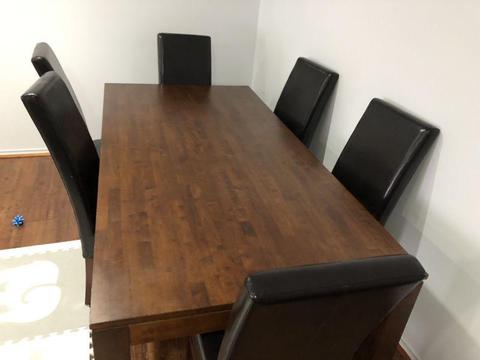 Formal dining table and 8x. Chairs