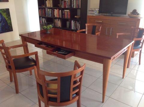 Table with drawers and 4 chairs