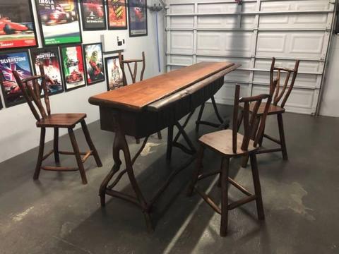 RARE TREE ART HANDCRAFTED FULL SIZE BAR AND 4 STOOLS