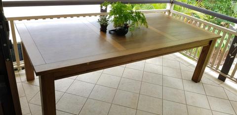 Timber table