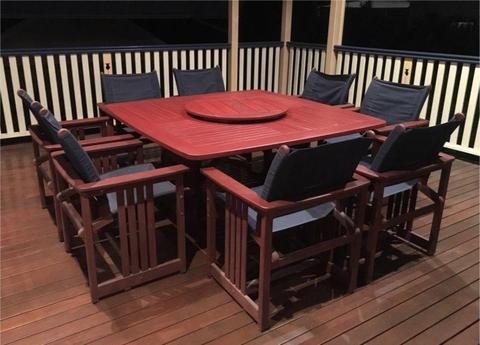 Jarrah 8 Seat Outdoor Setting with Side Table