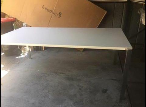 FREE BRAND NEW Extendable Dining tables