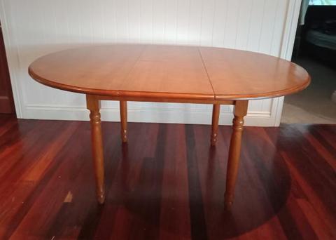 French Pine Solid Round or Oval Table