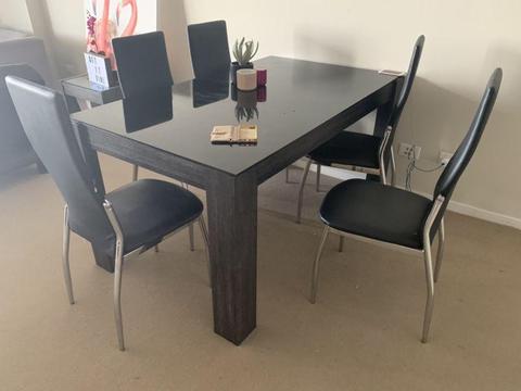 6 seater glass table