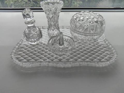 5 pce crystal dressng table set