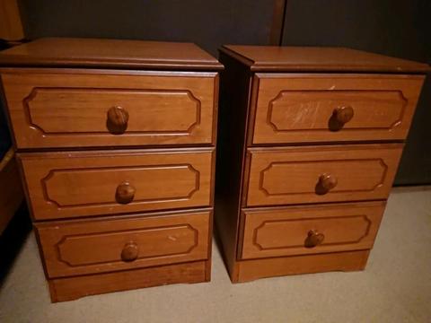2x sets of bedside drawers