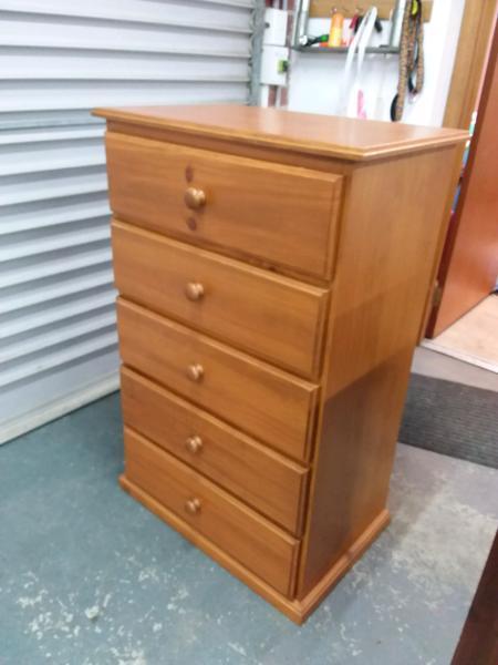Chest of drawers Tallboy