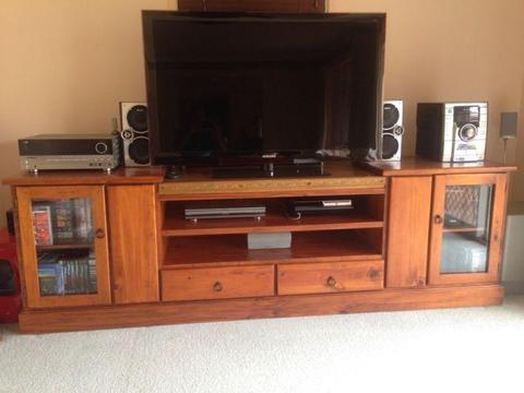 Solid timber entertainment unit