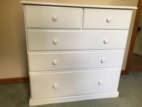 White chest of 5 drawers tallboy dresser