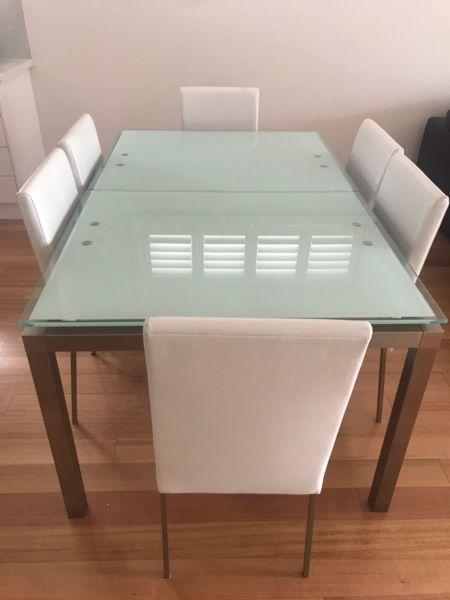 Roma Extension Dining Table