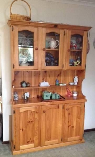 Solid pine kitchen dresser