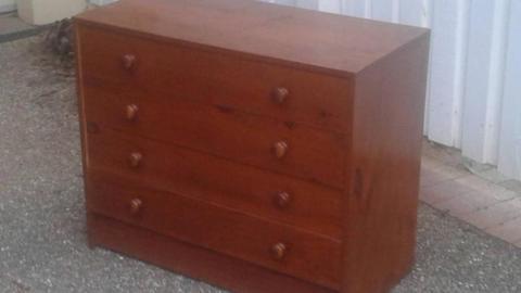 CHEST OF DRAWERS FREE DELIVERY