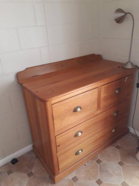 HAND MADE CHEST OF DRAWS