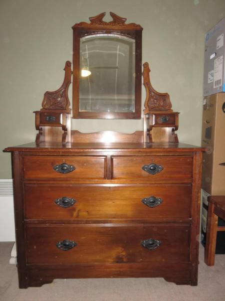 dresser antique