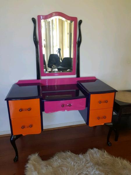 Amazing vintage vanity / dressing table / makeup mirror drawers