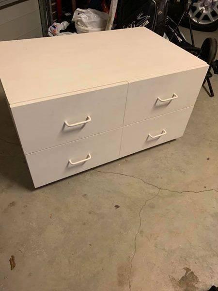 set of drawers