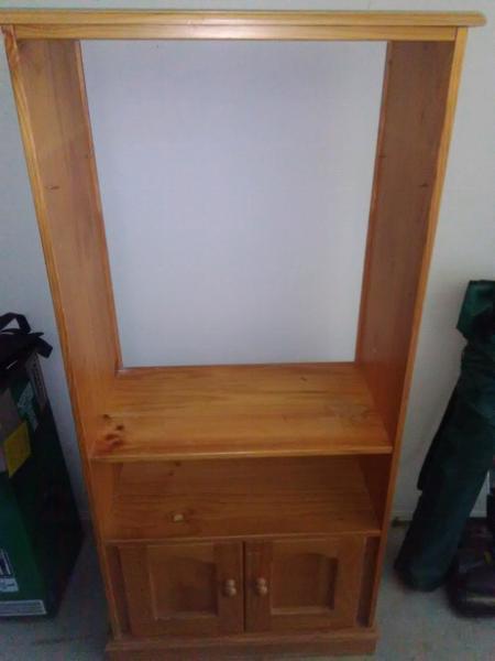 Wooden TV cabinet entertainment unit