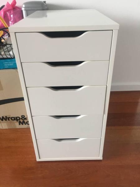 Cheap all white drawers