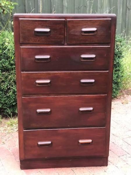 FREE DELIVERY!Beautiful Vintage Antique chest of drawers Tallboy!