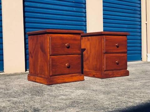 FREE DELIVERY! Solid Wood Bedsides Chest Of Drawers