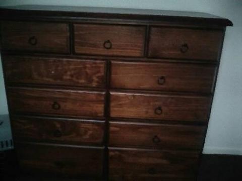 Early Settler Drawers Excellent Condition