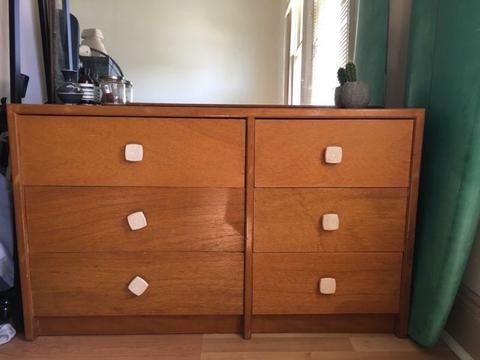 Set of drawers mid-century