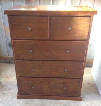 Four Drawers Quality Wood Bedroom Dresser, walnut