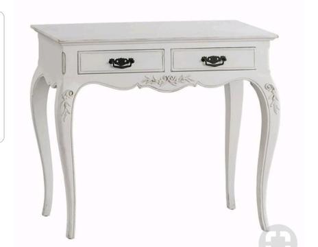 2 Drawer console