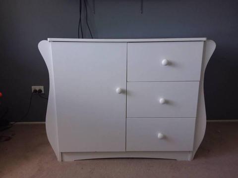 Lovely White Sleigh style 3 drawer and two shelf cupboard