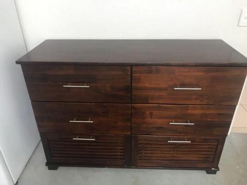 Chest of drawers solid wood