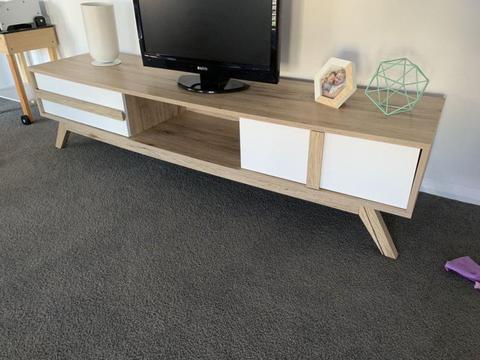 White and Timber TV Unit