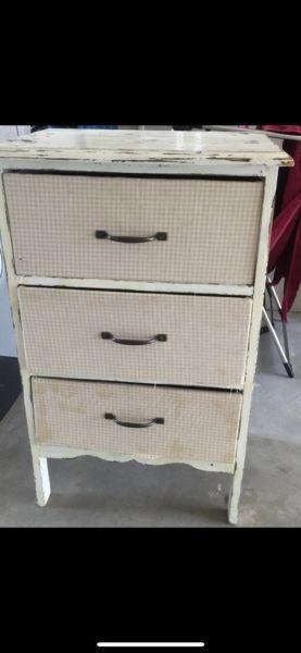 Vintage shabby chic drawers