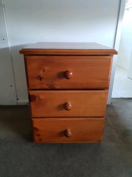 Chest of drawers 3 drawers sock drawer