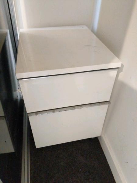 Filing cabinet drawer pedestal $5