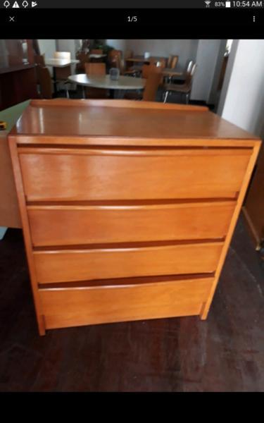 Mid century draws with pull out desktop