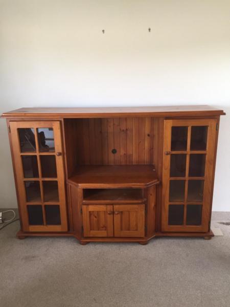 TV Entertainment and display unit