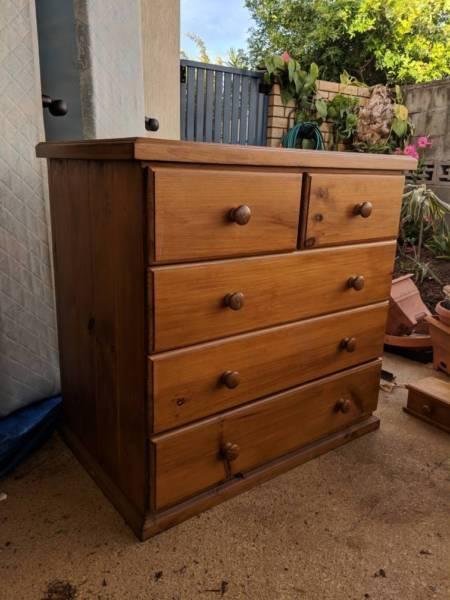 Tasteful Wooden Chest of Drawers