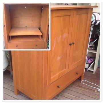 TV cabinet with doors, beautiful unit!