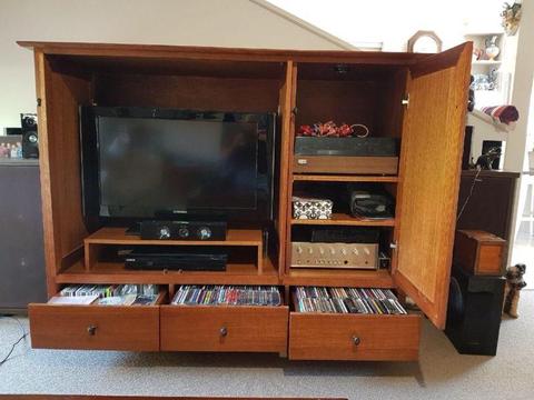 Solid Mountain Ash Timber TV / Entertainment Unit