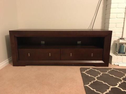 Wooden TV unit in great condition
