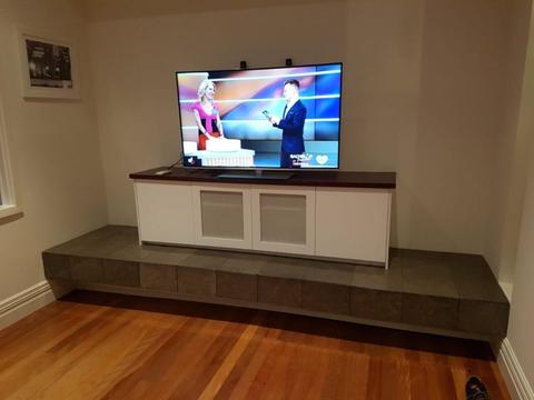 TV cabinet, to attach to wall