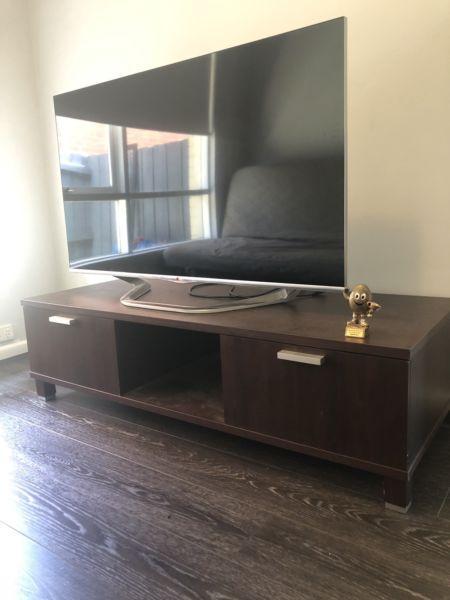 GREAT CONDITION: DEEP BROWN TV UNIT