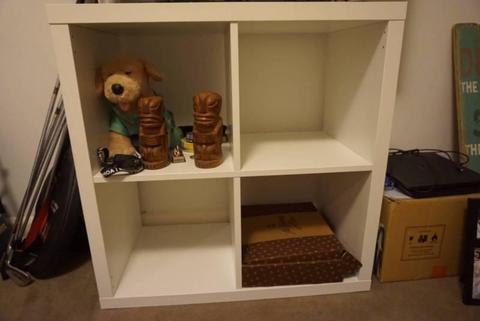 Bookshelf/ TV stand $20